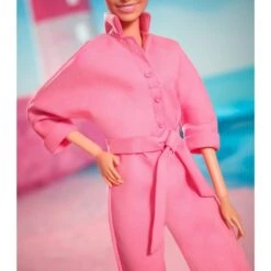 Mattel Barbie The Movie - Margot Robbie Als Barbie: Puppe Im Rosa Jumpsuit -Angebote Puppen Welt Store Mattel Barbie The Movie Margot Robbie als Barbie Puppe im rosa Jumpsuit@@1919788 5